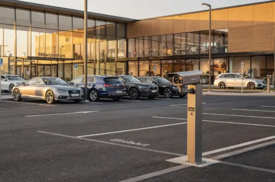 Möbelhaus-Parkplatz: Fremdparker erfolgreich abwehren